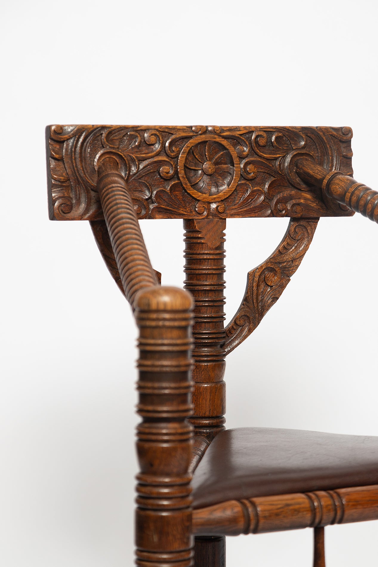 Antiker Stuhl aus Kiefernholz, 1890er