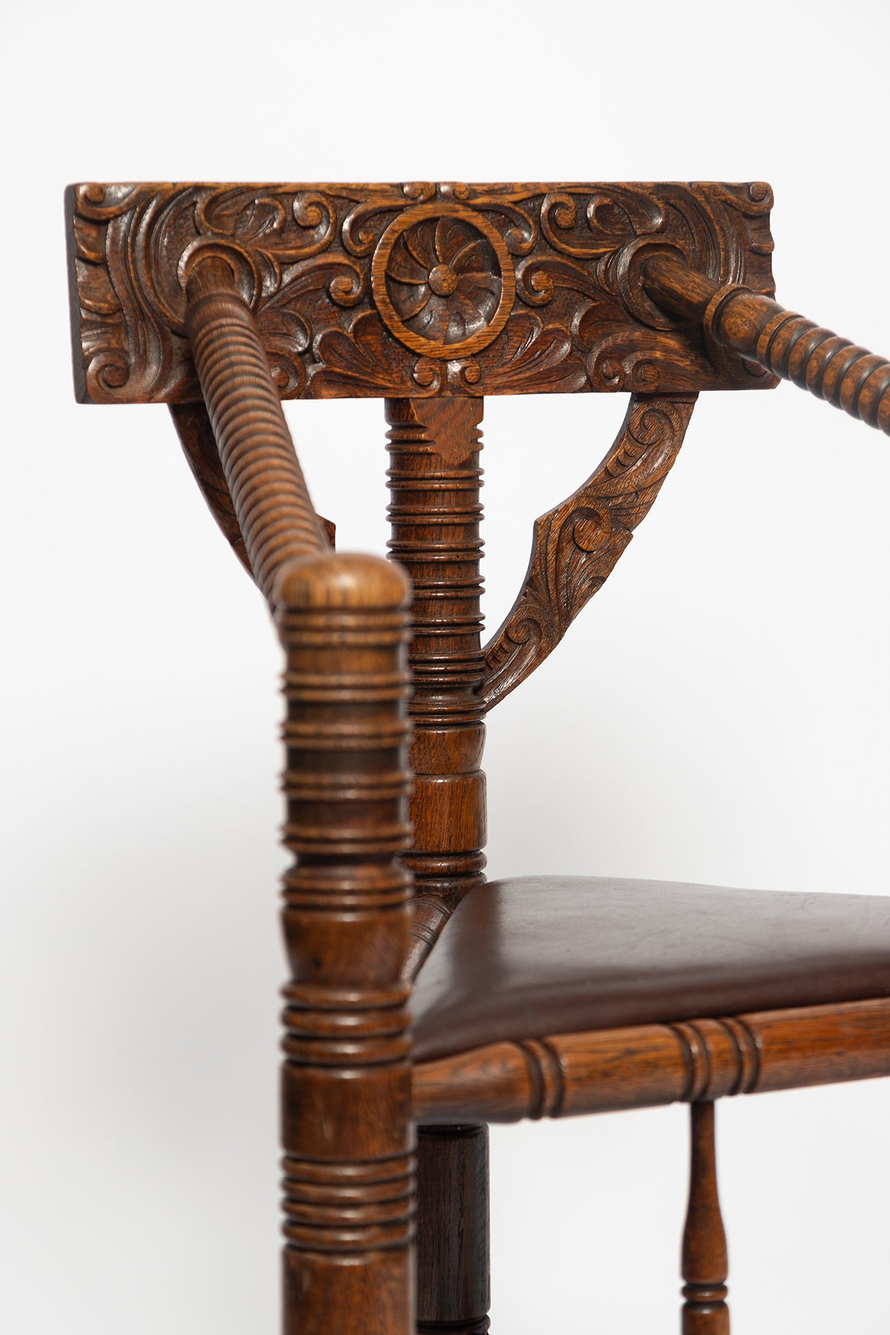 Antiker Stuhl aus Kiefernholz, 1890er