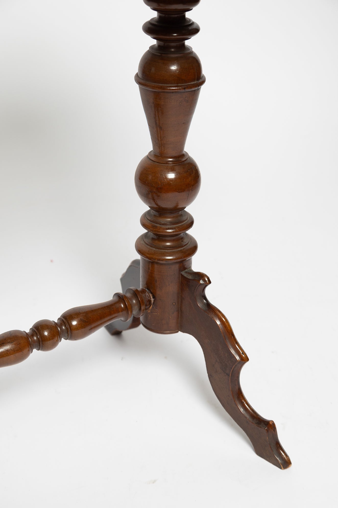Antiker Nähtisch mit 2 Schubladen, 1905